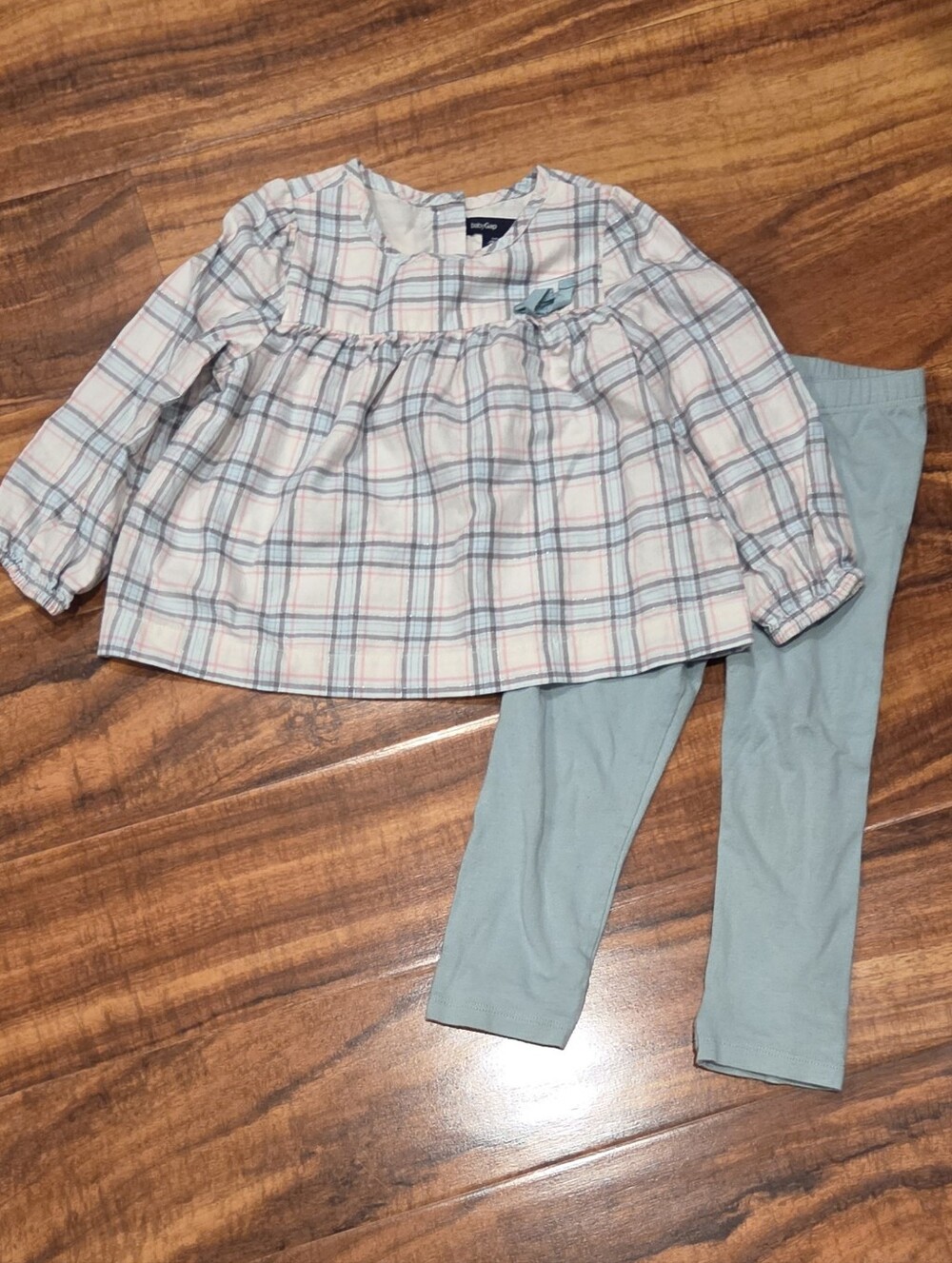 GAP Baby EUC 18-24 Months Plaid Blouse and Leggings
